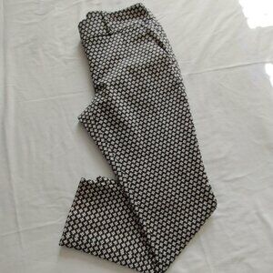 ANN TAYLOR LOFT Black & White "JULIE SKINNY" Crop Pants Sz 6